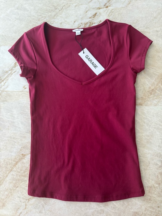 Garage Tops - Garage Sour Cherry Top